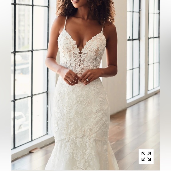 Serene Ame Bridal Wedding Dress - Vera street Size 10 - Picture 2 of 14